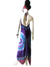 Load image into Gallery viewer, Teal Eyed Coral (Cinch bust dress)
